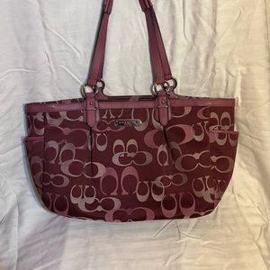 Coach canvas plum hobo medium tote